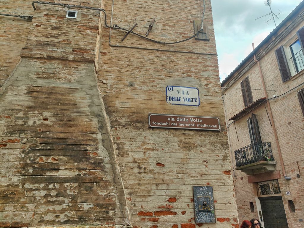 Via delle Volte